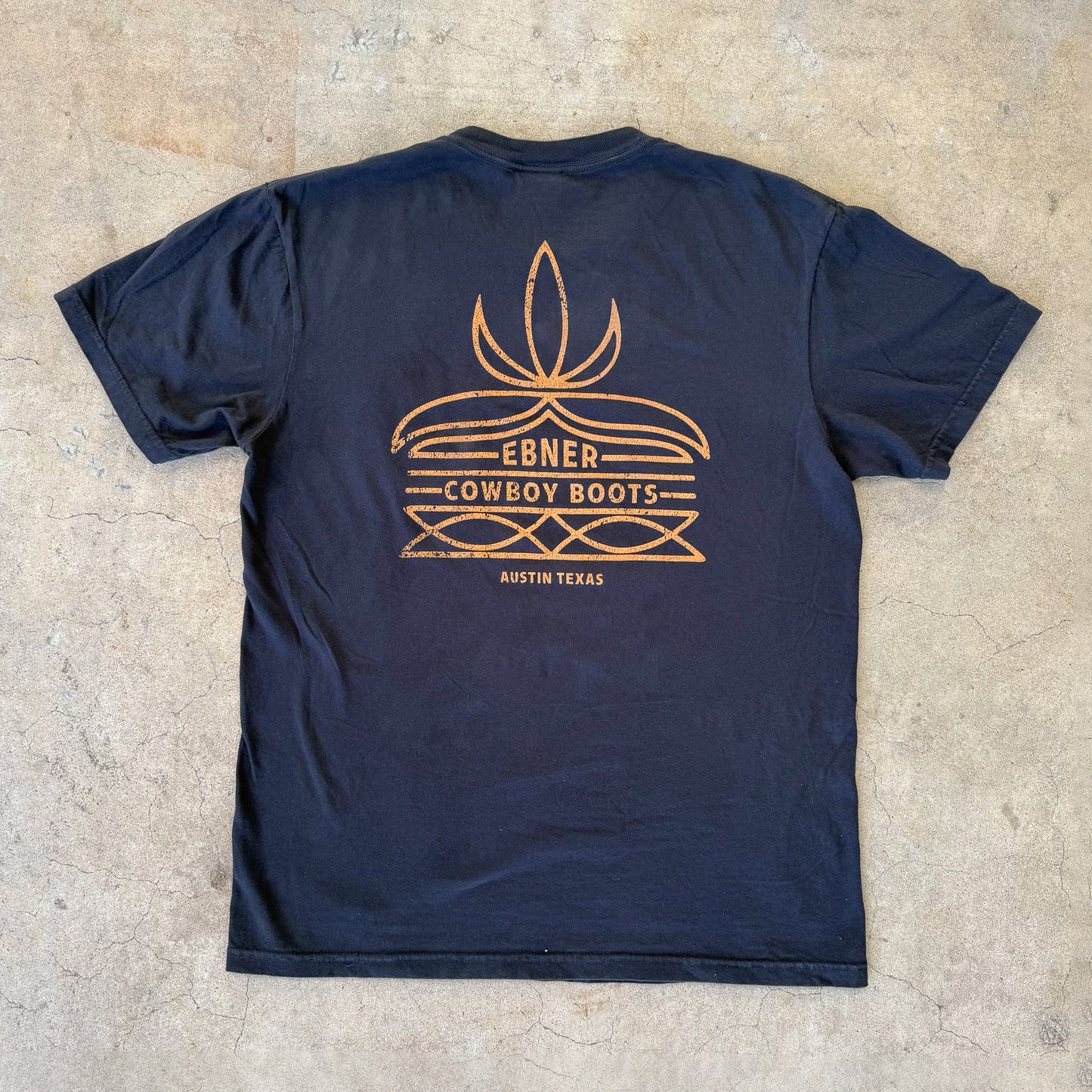 Toe Flower Pocket T-Shirt