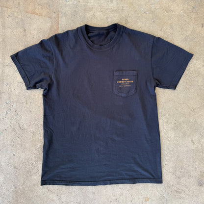 Toe Flower Pocket T-Shirt