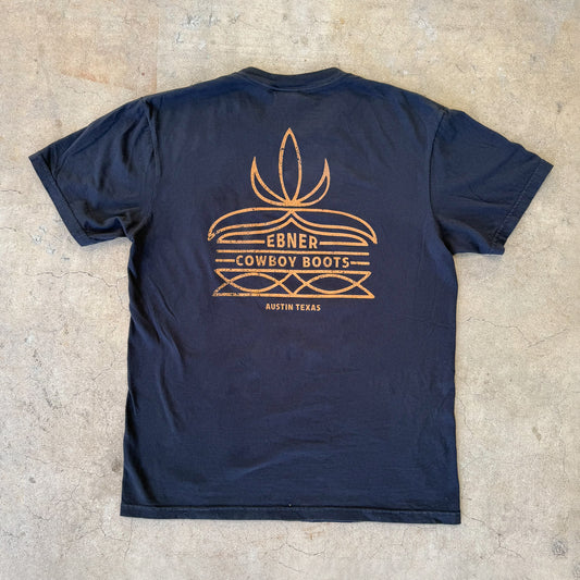 Toe Flower Pocket T-Shirt